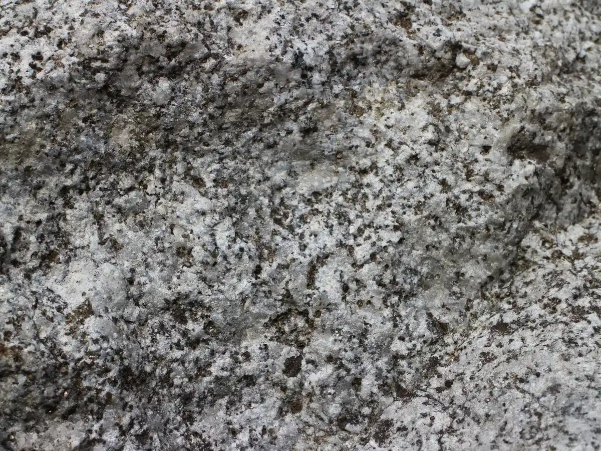 Hvordan rengør jeg bedst og nemmest granit?