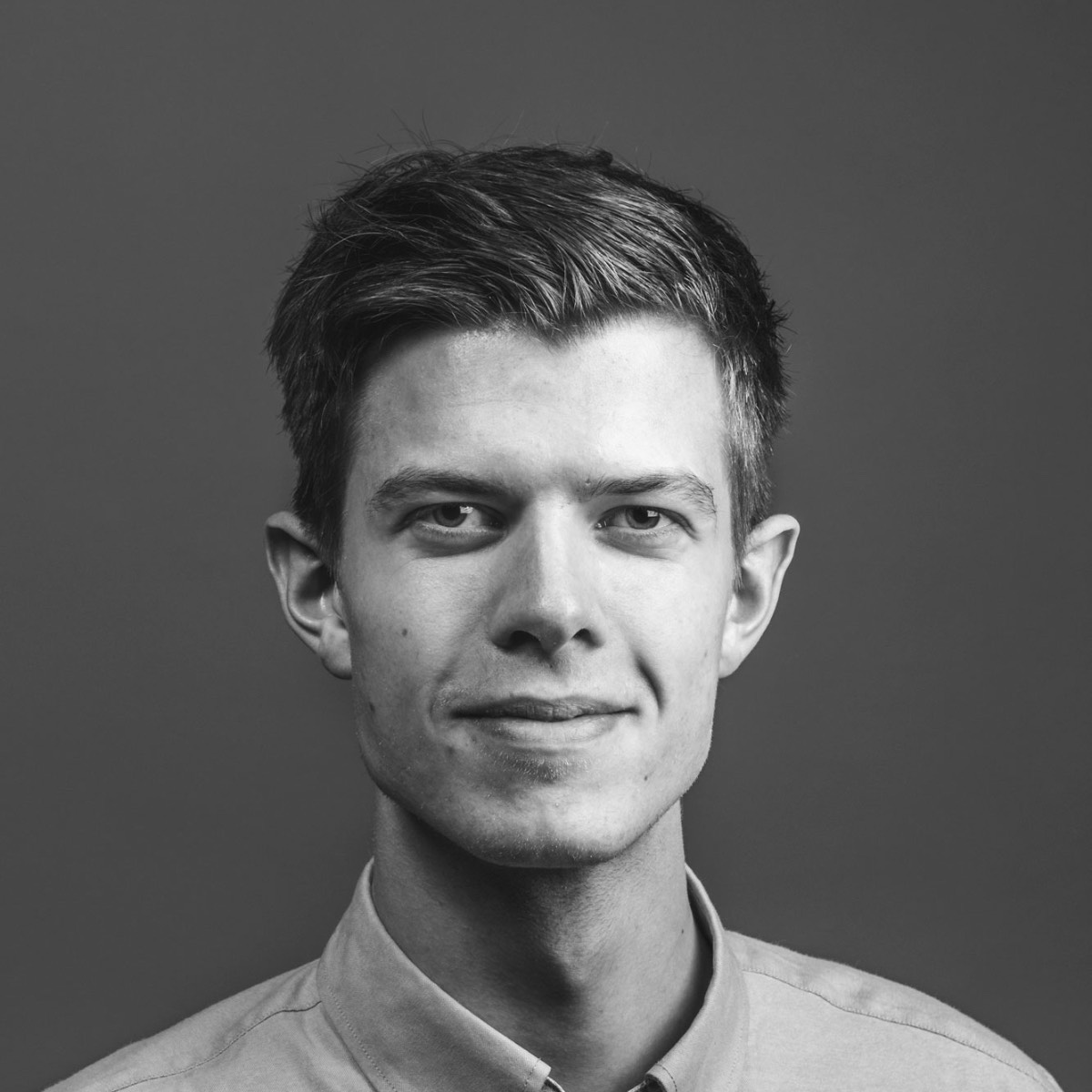 comment.user?.profileImg