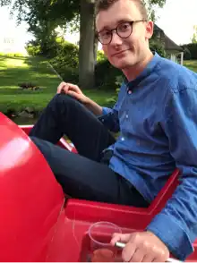 comment.user?.profileImg