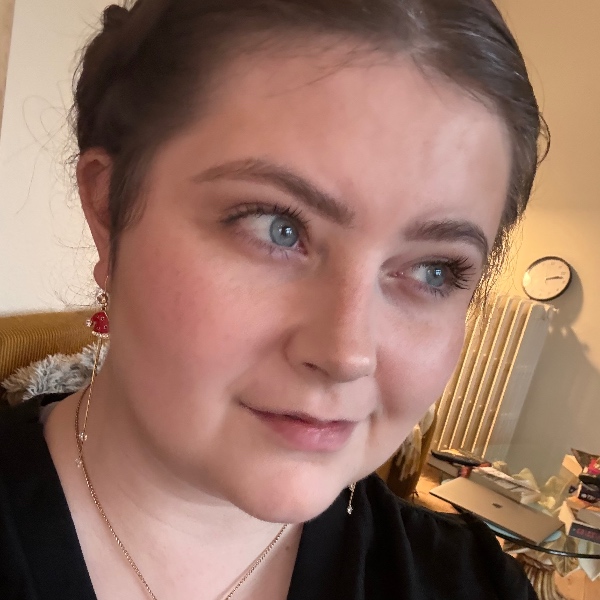 comment.user?.profileImg