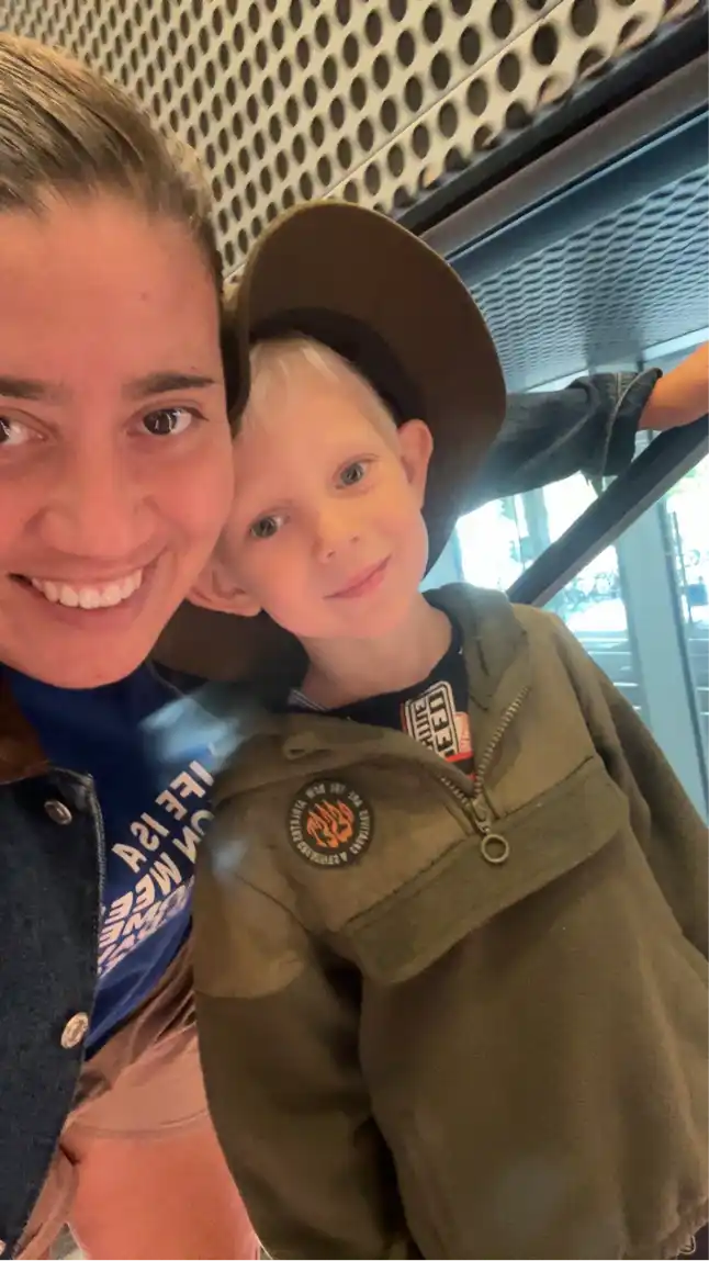 comment.user?.profileImg