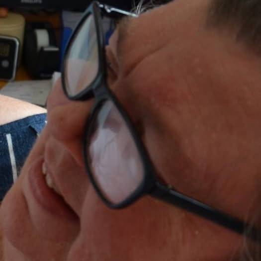comment.user?.profileImg