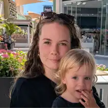 comment.user?.profileImg