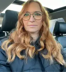 comment.user?.profileImg