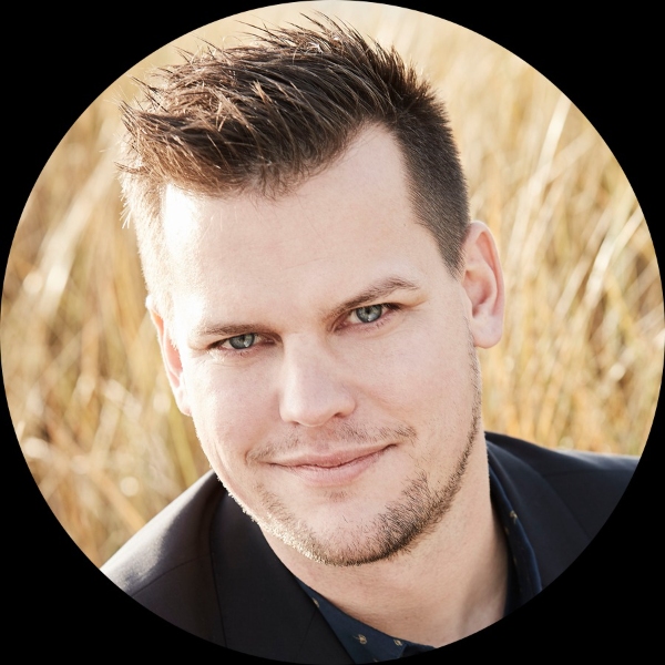 comment.user?.profileImg