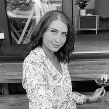 comment.user?.profileImg