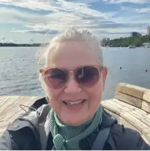 comment.user?.profileImg