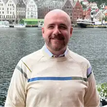 comment.user?.profileImg