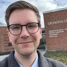 comment.user?.profileImg