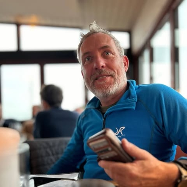 comment.user?.profileImg