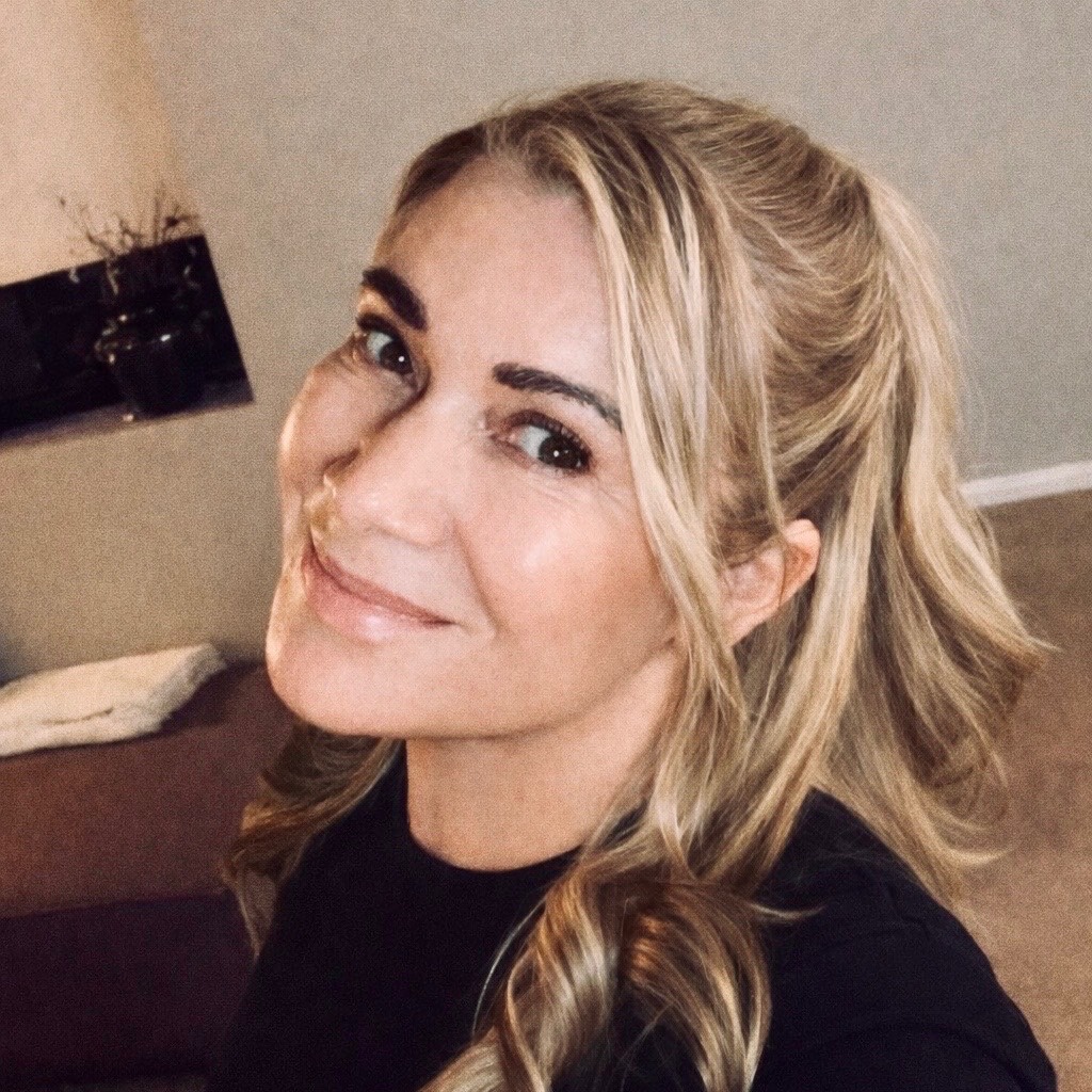 comment.user?.profileImg