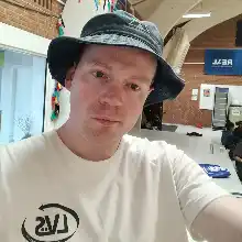 comment.user?.profileImg