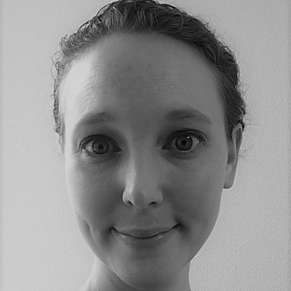 comment.user?.profileImg