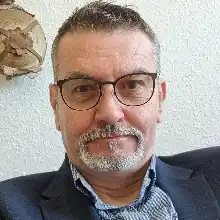 comment.user?.profileImg