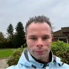 comment.user?.profileImg