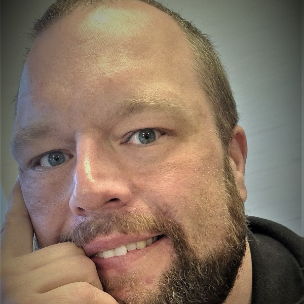 comment.user?.profileImg