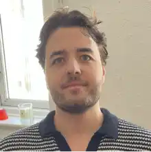 comment.user?.profileImg