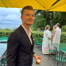 comment.user?.profileImg