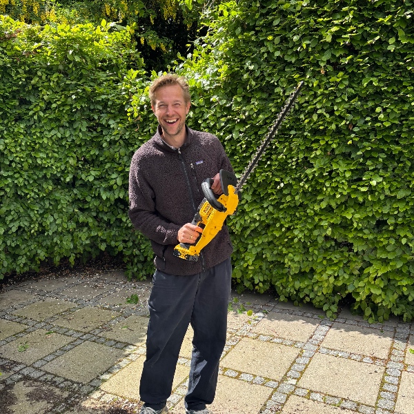 comment.user?.profileImg