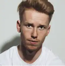 comment.user?.profileImg