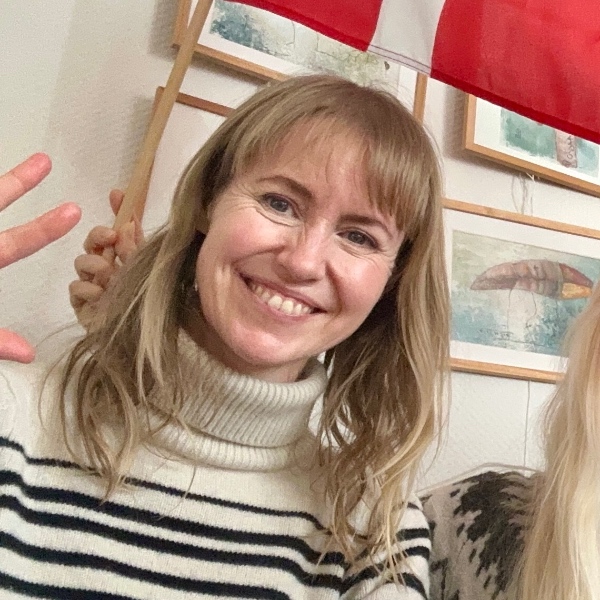 comment.user?.profileImg