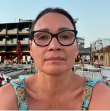 comment.user?.profileImg