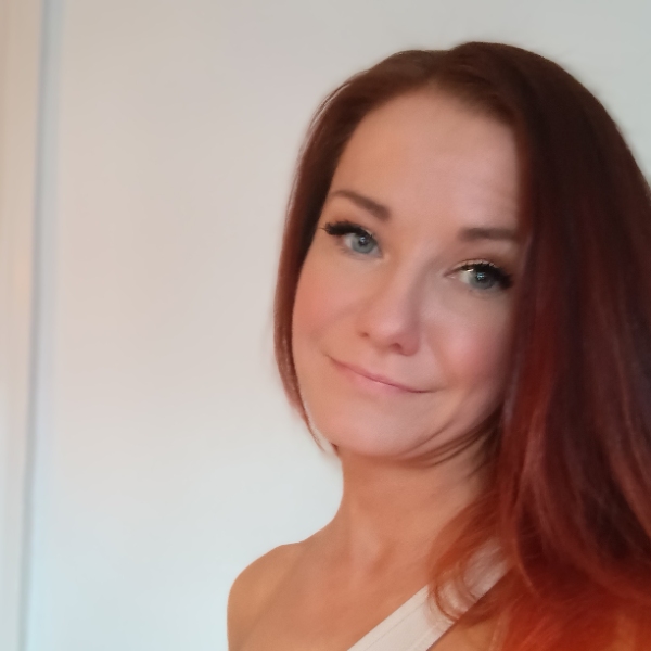 comment.user?.profileImg