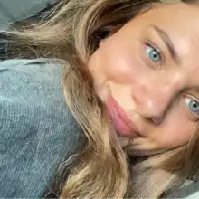 comment.user?.profileImg