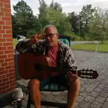 comment.user?.profileImg