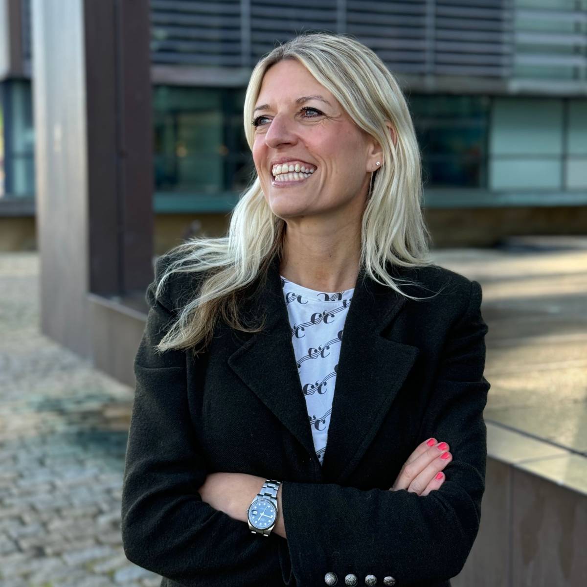 comment.user?.profileImg