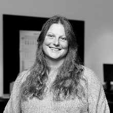 comment.user?.profileImg