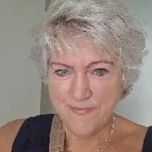 comment.user?.profileImg