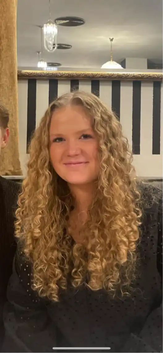 comment.user?.profileImg