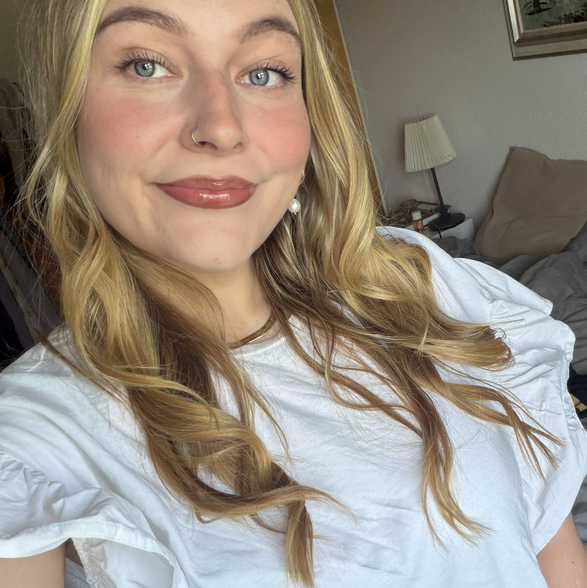 comment.user?.profileImg