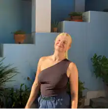 comment.user?.profileImg