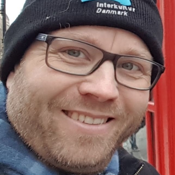 comment.user?.profileImg