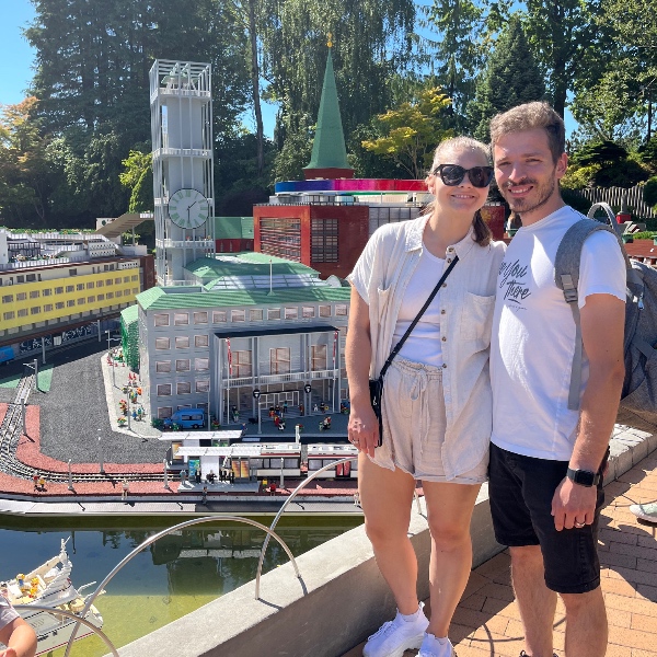 comment.user?.profileImg