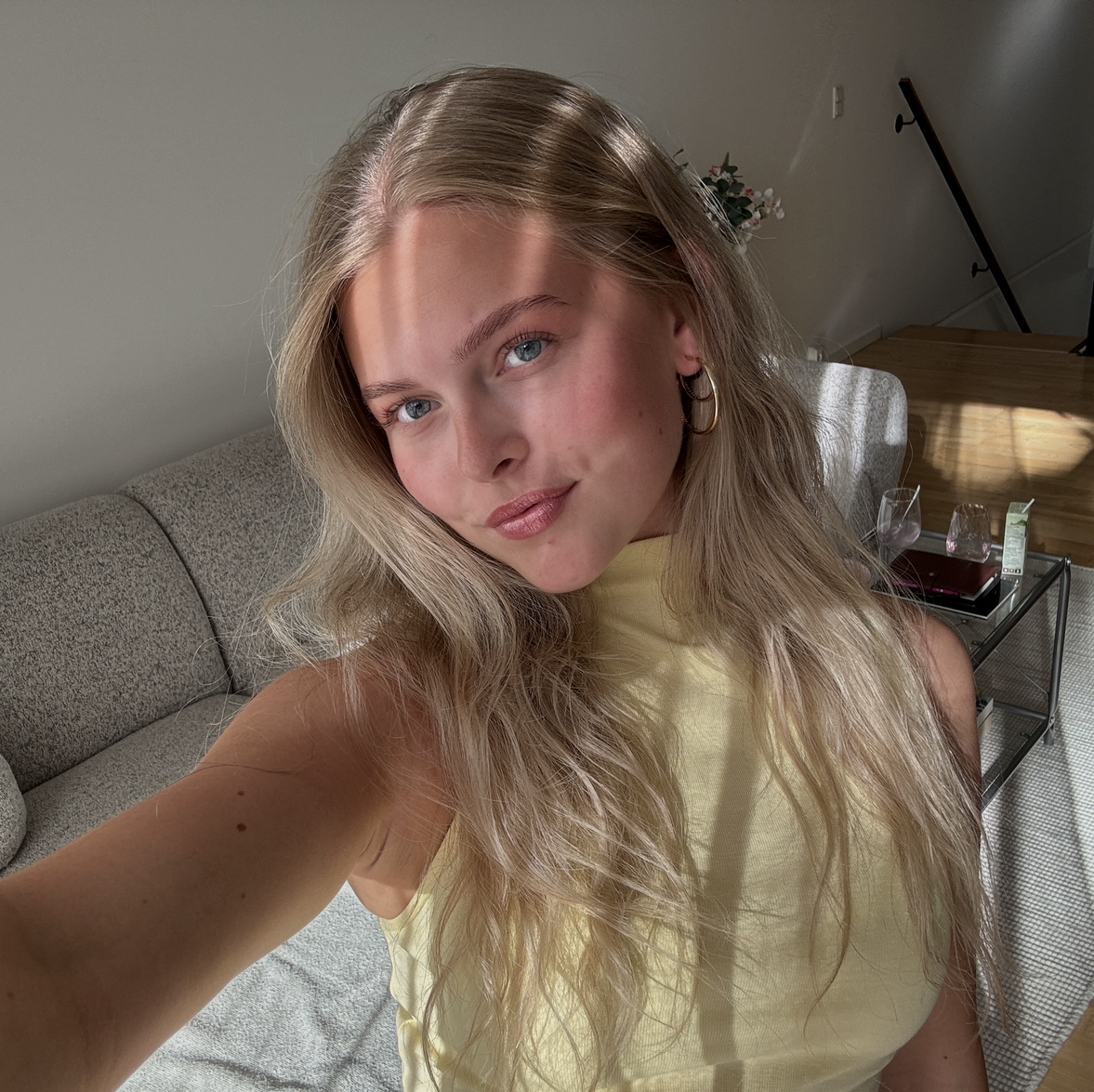 comment.user?.profileImg