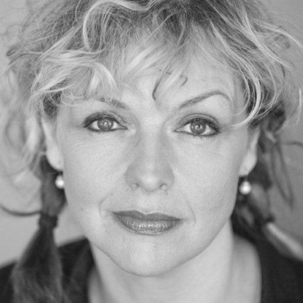 comment.user?.profileImg