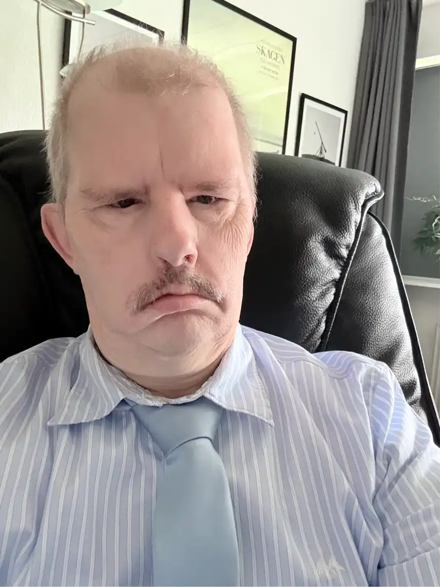 comment.user?.profileImg