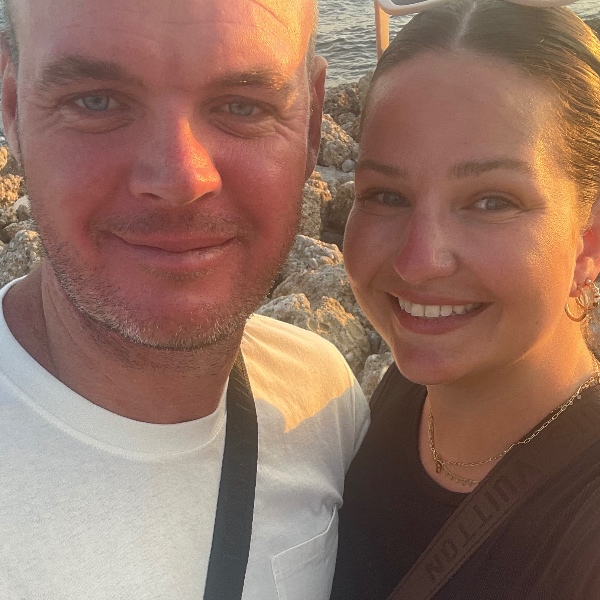 comment.user?.profileImg