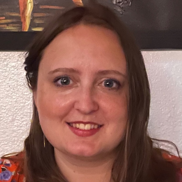 comment.user?.profileImg