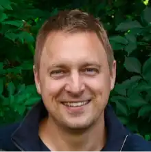 comment.user?.profileImg