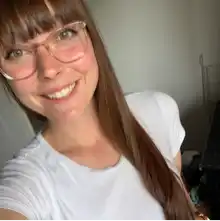 comment.user?.profileImg