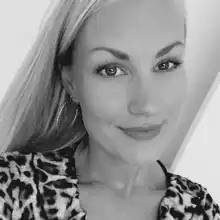 comment.user?.profileImg