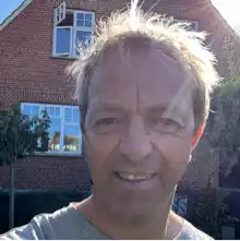 comment.user?.profileImg