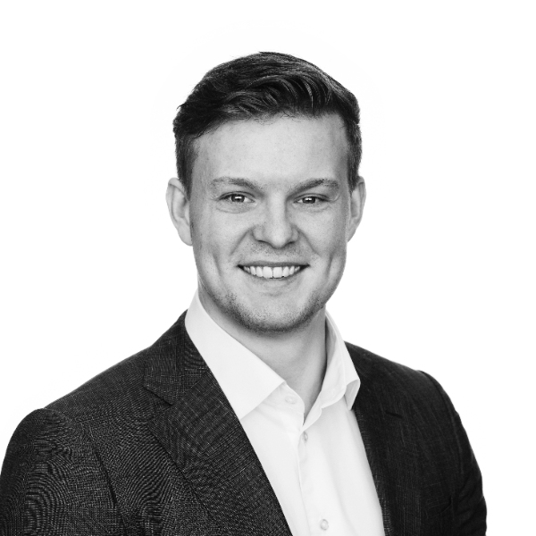 comment.user?.profileImg