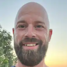 comment.user?.profileImg