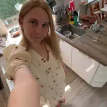 comment.user?.profileImg