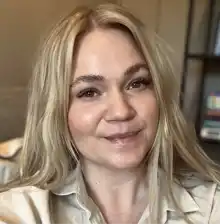 comment.user?.profileImg